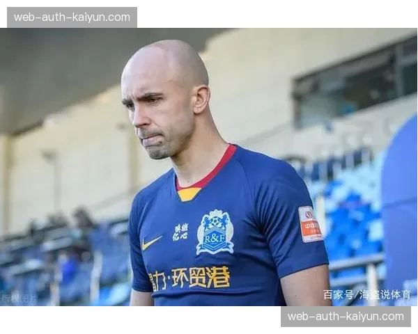 铜梁龙防守体系检验河南进攻，哈维尔帅位迎来关键战役